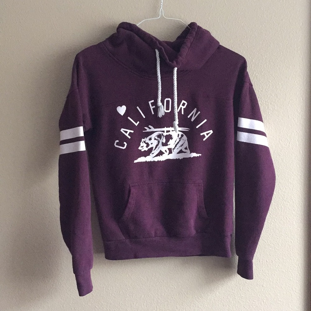 Burgundy sweatshirt